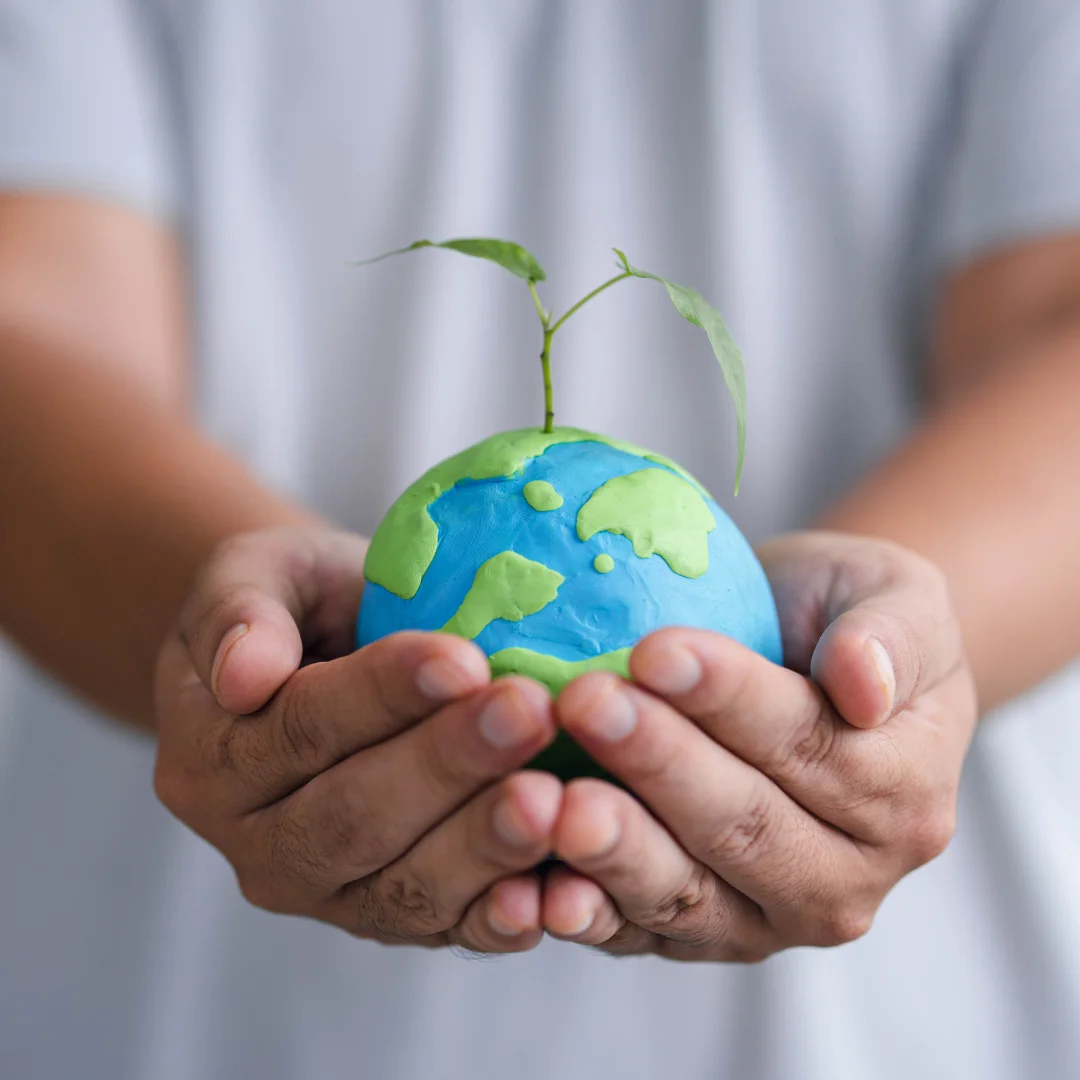 Mi a fontosabb: a Föld vagy a gyermekünk jövője?